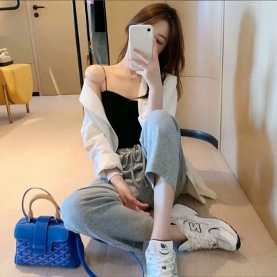 一切为了一个女孩 海报